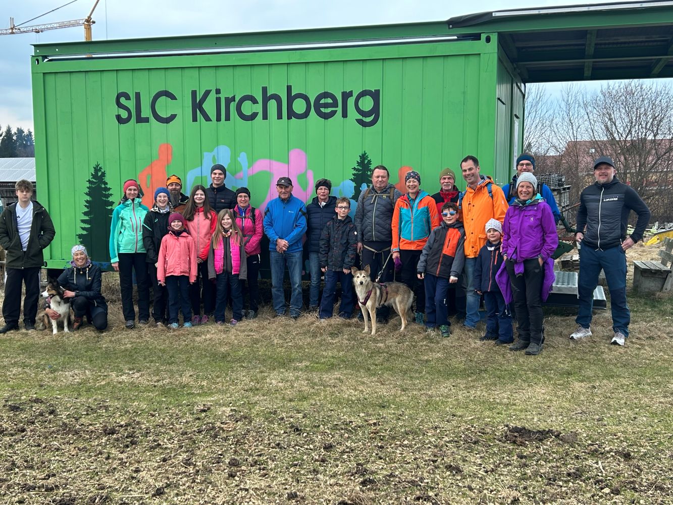 Trotz Schnee, Matsch und Kälte: Zweite Fastenwanderung des SLC Kirchberg begeistert Teilnehmer