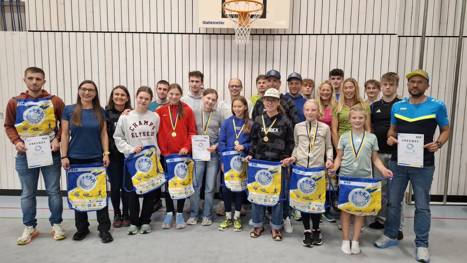 KJR Regen triumphiert in Gauting: SLC-Athleten dominieren den Starnberger Landkreislauf!